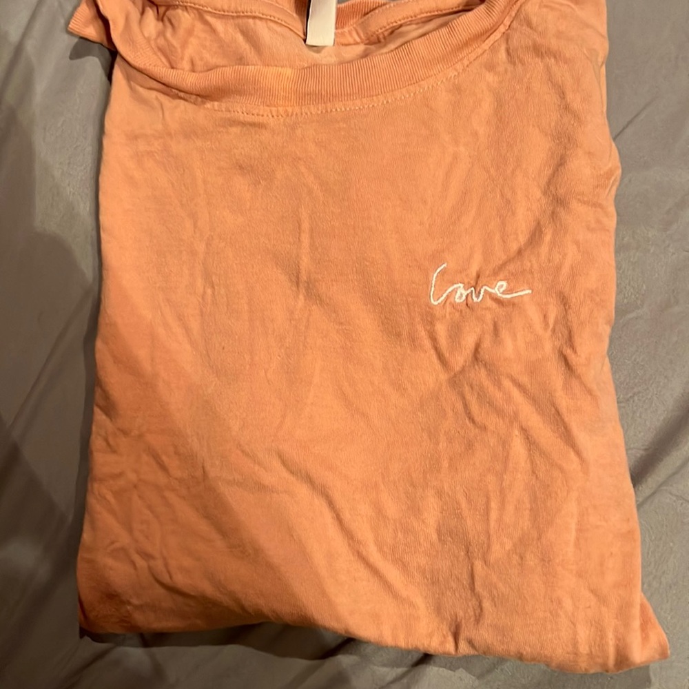 Peach “love” T-shirt short sleeve